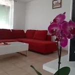 Cherry Apartmán Gornji Karin