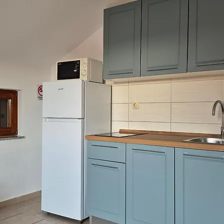 Cherry Apartmán Gornji Karin