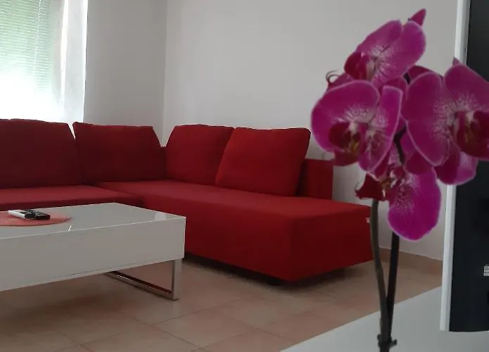 Cherry Apartman Gornji Karin