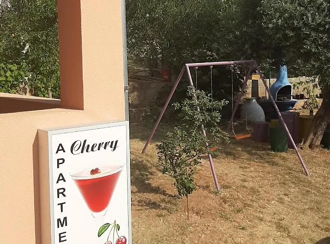 Cherry Апартаменты Горни-Карин